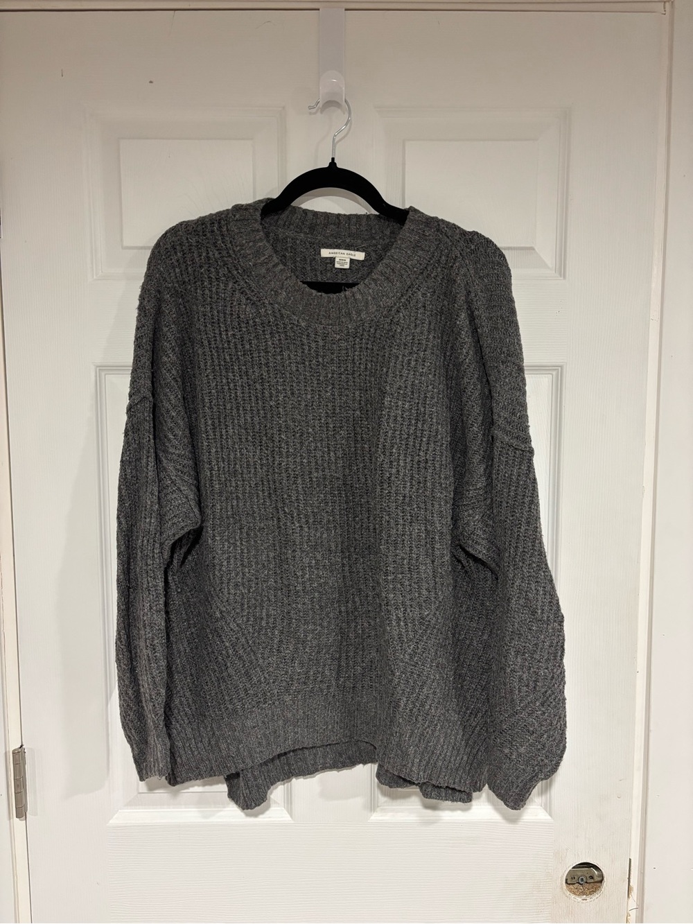 American Eagle Outfitters Gray Chunky Knit Crewneck Sweater